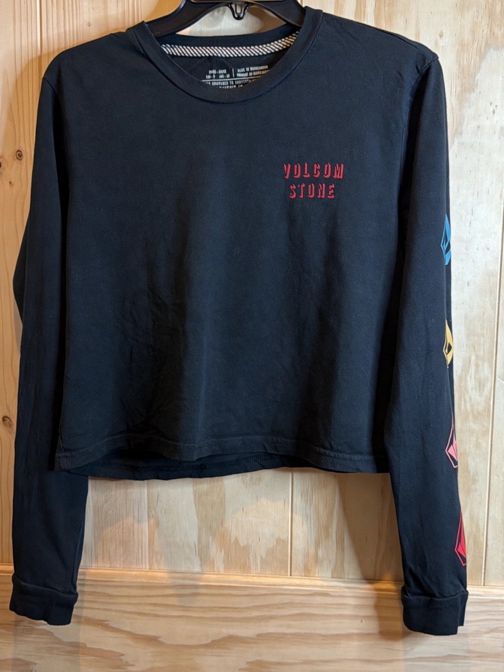 Volcom Black Crewneck Sweatshirt with Multicolor Sleeve Logos
